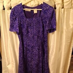 Liz Claiborne Elegant Purple  Dress 100% Silk 8 💘💘💘💘